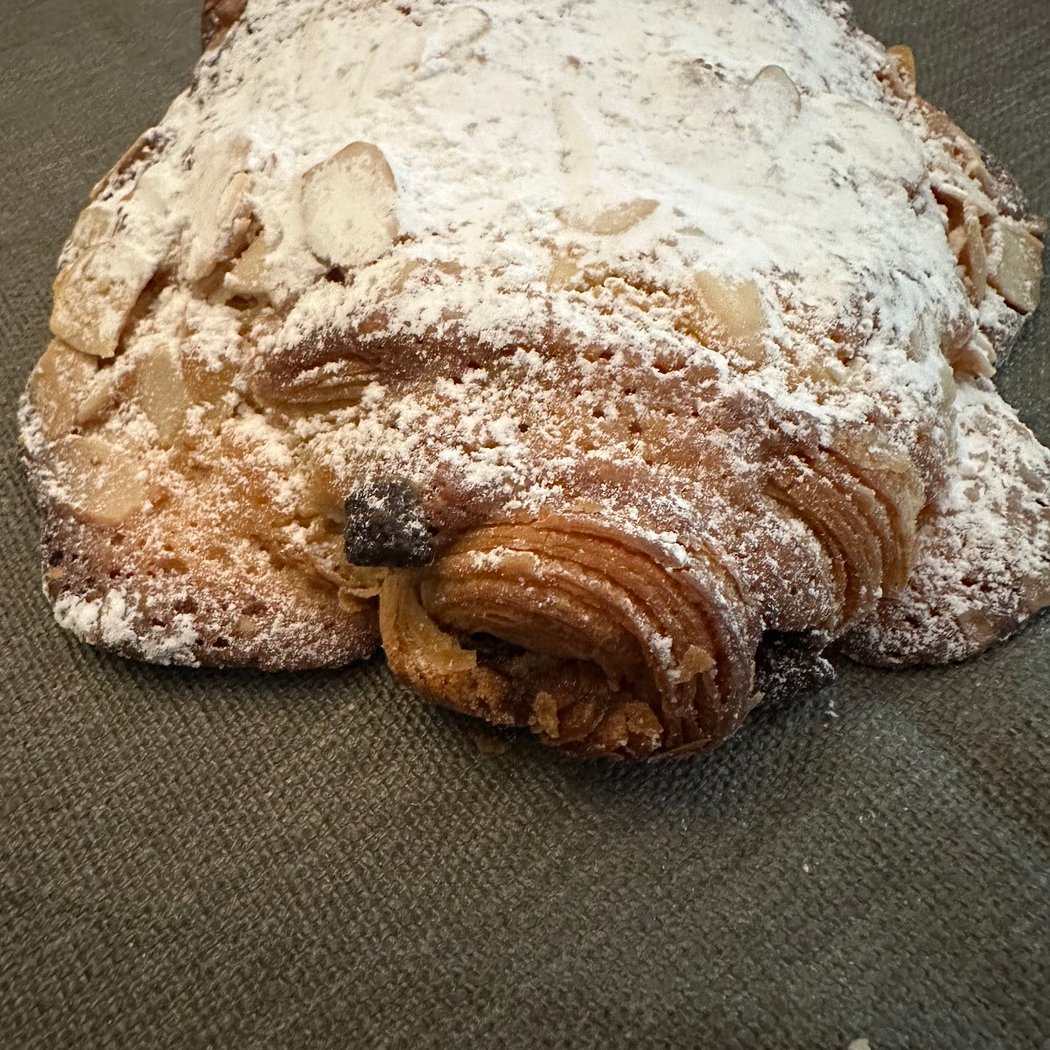 Boulangerie Pâtisserie De La Place 3
